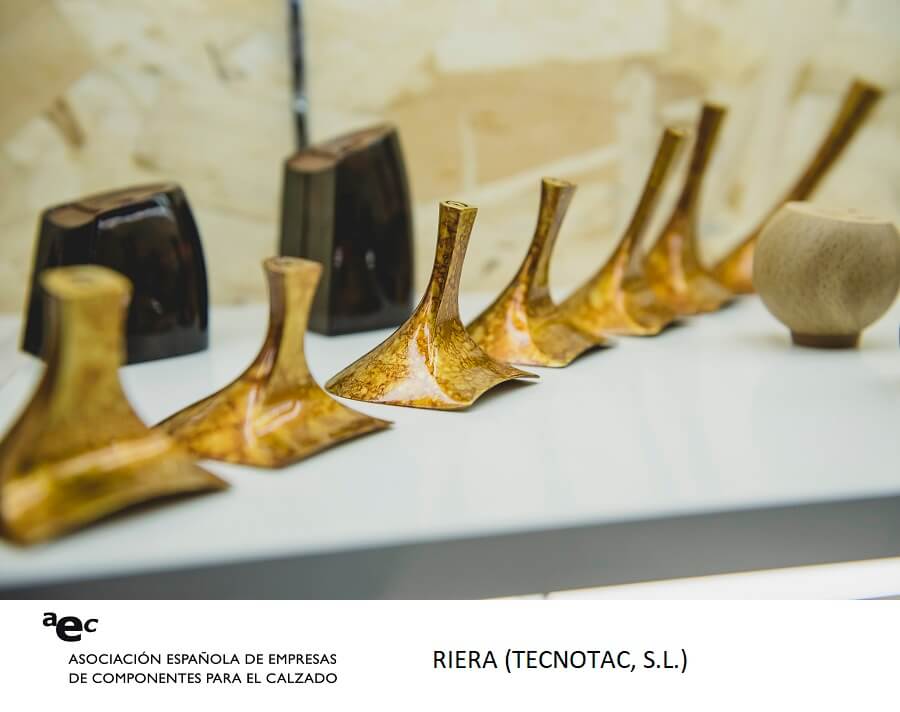 Heels, wedges and platforms, RIERA soles